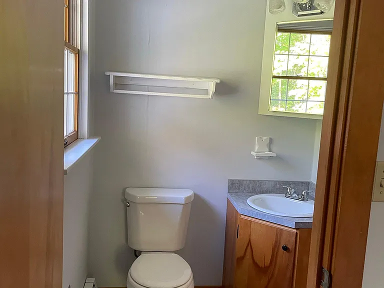 64 Church St — Photo 25