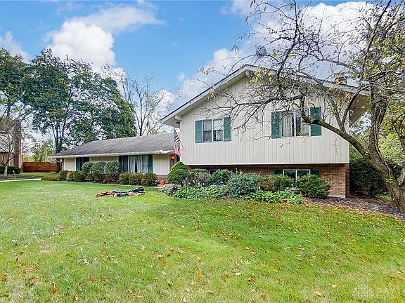 3rd image of 106 Forestview Dr