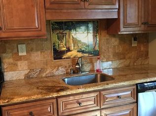 447 Arlington Dr UNIT A, Ridge, NY 11961