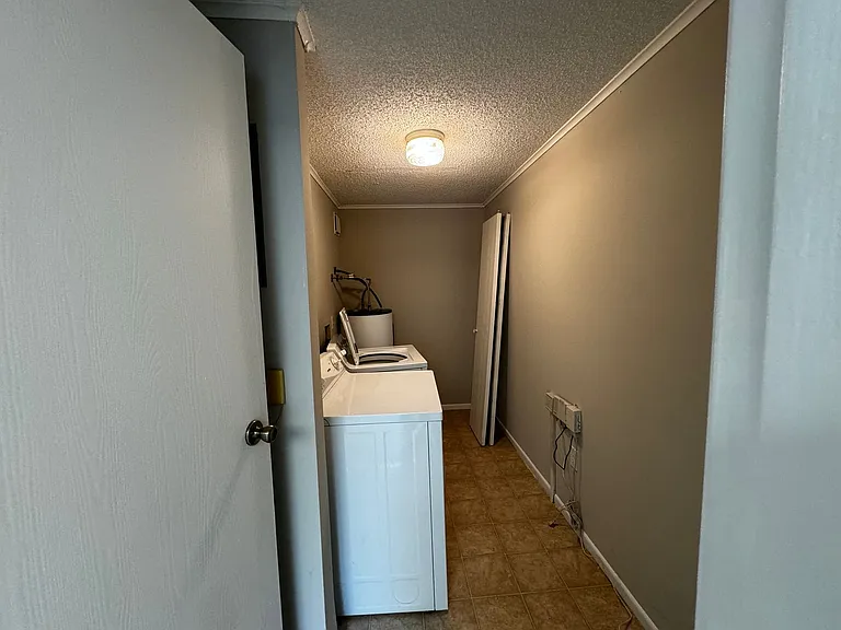Poplar Ridge Apartments — Photo 45