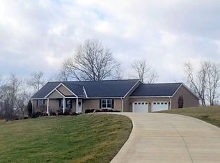 449 Mountain Meadow Dr, Jackson, OH 45640