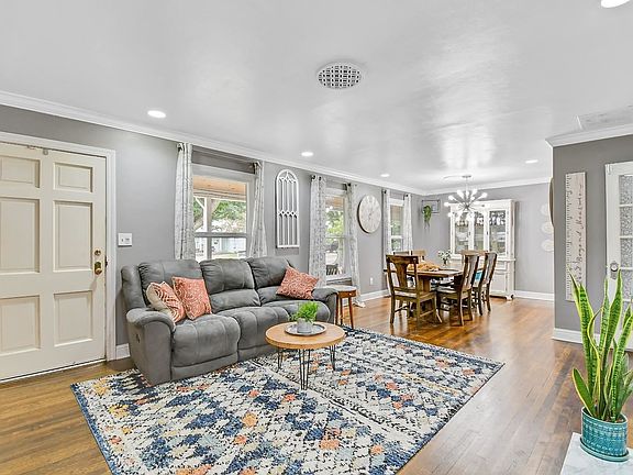 4th image of 840 A St