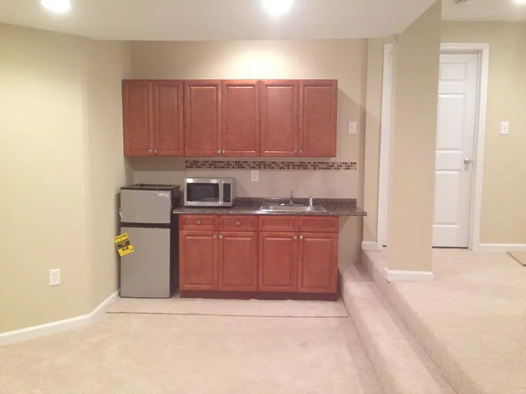 1052 Trevino Ln — Photo 7