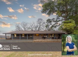 2405 County Road 2710, Mountain View, MO 65548