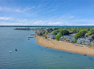 4 Blake Ave, Clinton, CT 06413