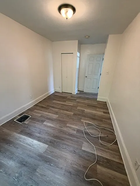 2 bed, $1,200 — Photo 4