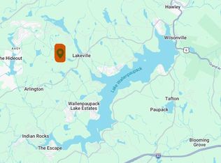 Wallace Rd, Lake Ariel, PA 18436