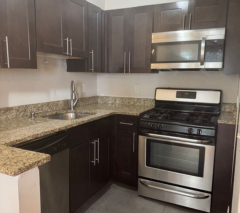 1st image of 153-157 Wayne St #157-4