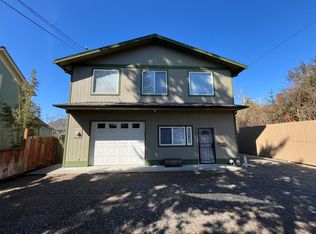 1709 F St, Bellingham, WA 98225
