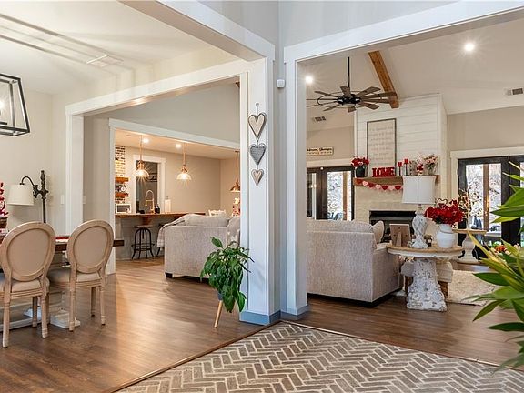 5th image of 1839 Tibbitts Rd