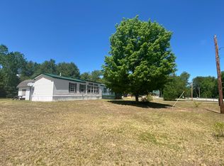 465 S Main St, Mechanic Falls, ME 04256