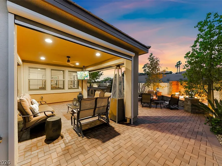 2534 Birch Hollow St — Photo 45