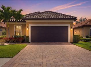 8300 Lucello Ter N, Naples, FL 34114