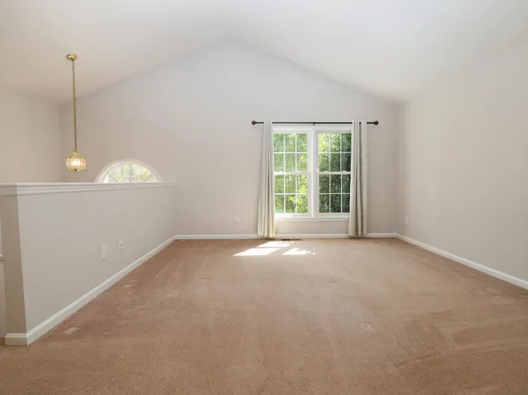 3011 Elk Ridge Rd, Durham, NC 27712