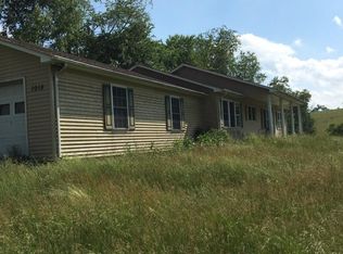 1018 Cherokee Ln, Chilhowie, VA 24319