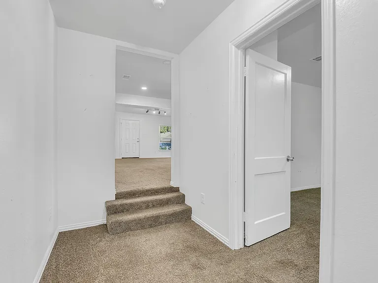 818 N Virginia St — Photo 22