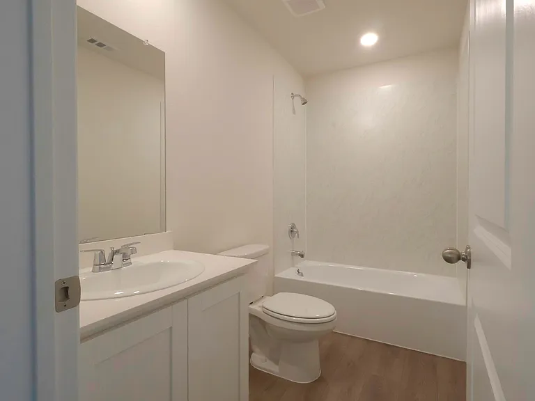 2913 Serenity Ln — Photo 12
