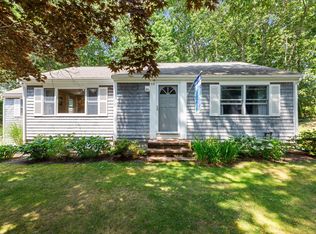 68 Freeboard Ln, Yarmouth Port, MA 02675