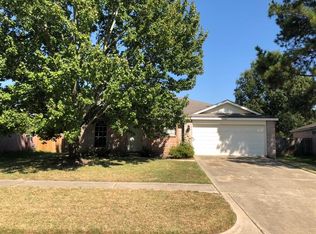 22902 Tree House Ln, Spring, TX 77373