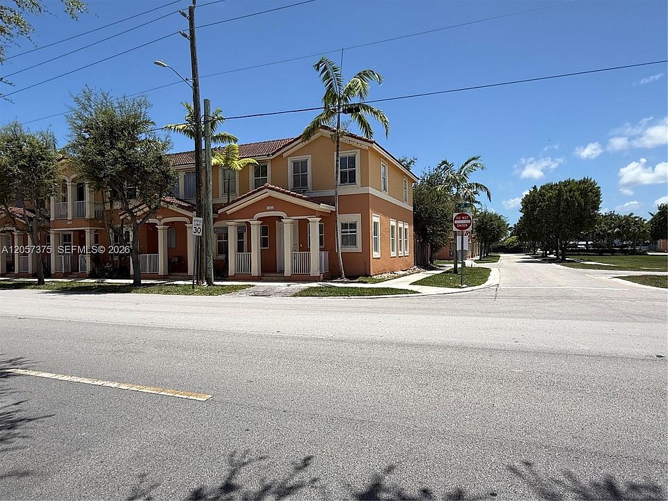 1st image of 10852 SW 240th St