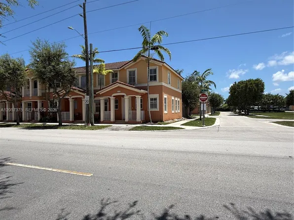 10852 SW 240th St, Homestead, FL 33032