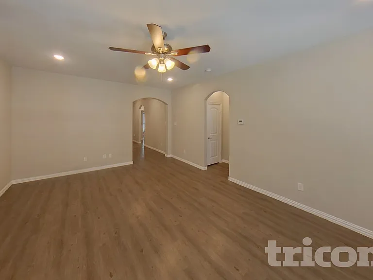 101 Cornell Ave — Photo 3