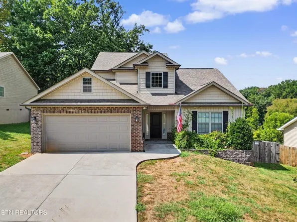 813 Mackenzie Dr, Maryville, TN 37804