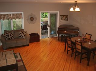 20 Stepping Rdg, Caldwell, NJ 07006