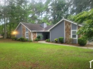 706 New Hope Rd, Fayetteville, GA 30214