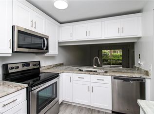 2566 Kings Lake Blvd #104, Naples, FL 34112