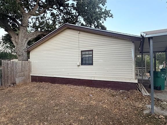 4th image of 607 N Norma Dr