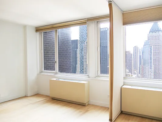 Rented by City Zen Realty | media 1