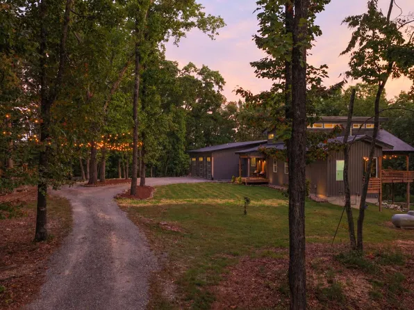 163 Sunset Ridge Dr, Chickamauga, GA 30707