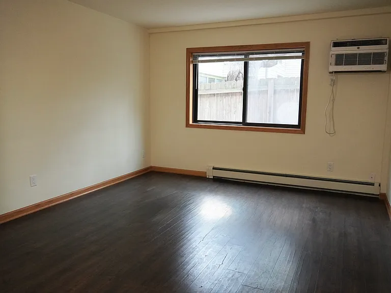 22 N Hancock St #105 — Photo 3