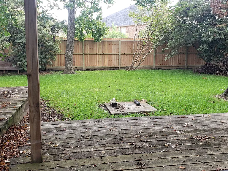 2903 Forest Hills Dr — Photo 2