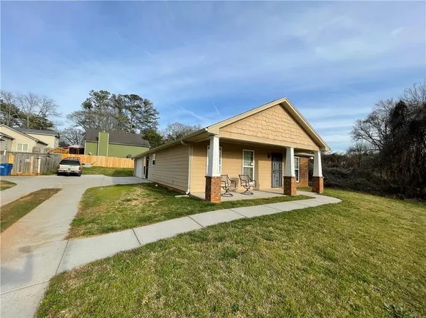 4852 Campbell Dr, Atlanta, GA 30349