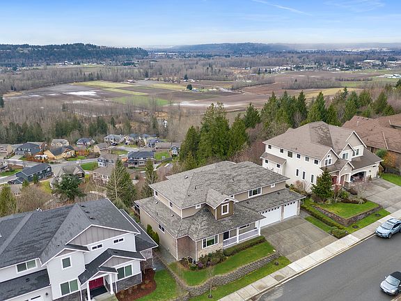 2nd image of 10801 174th Ave E