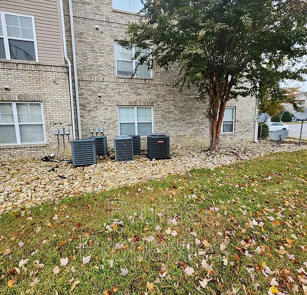 7104 W Friendly Ave #310 — Photo 27