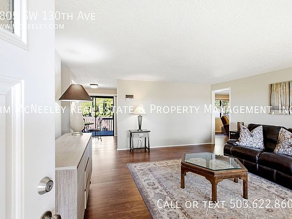 5th image of 9805 SW 130th Ave