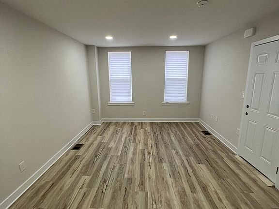 5th image of 1034 McKean St Floor 1
