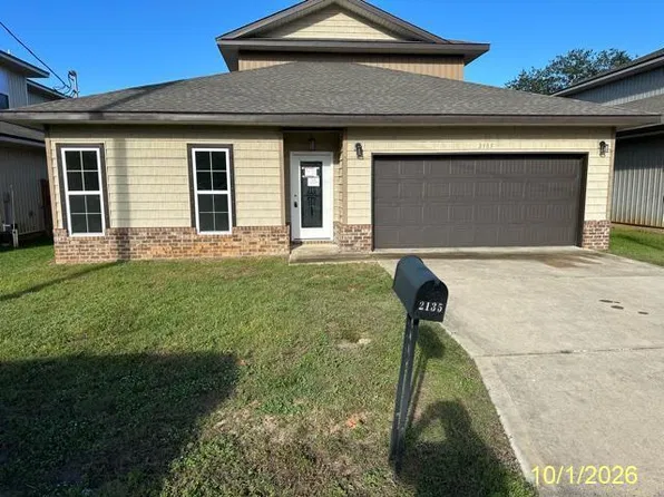 2135 Nina St, Navarre, FL 32566