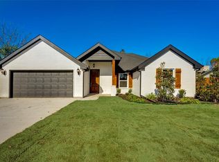 110 Darrell Dr, Heath, TX 75032
