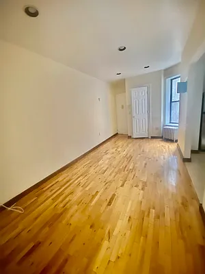 Rented by Douglas Elliman | media 17