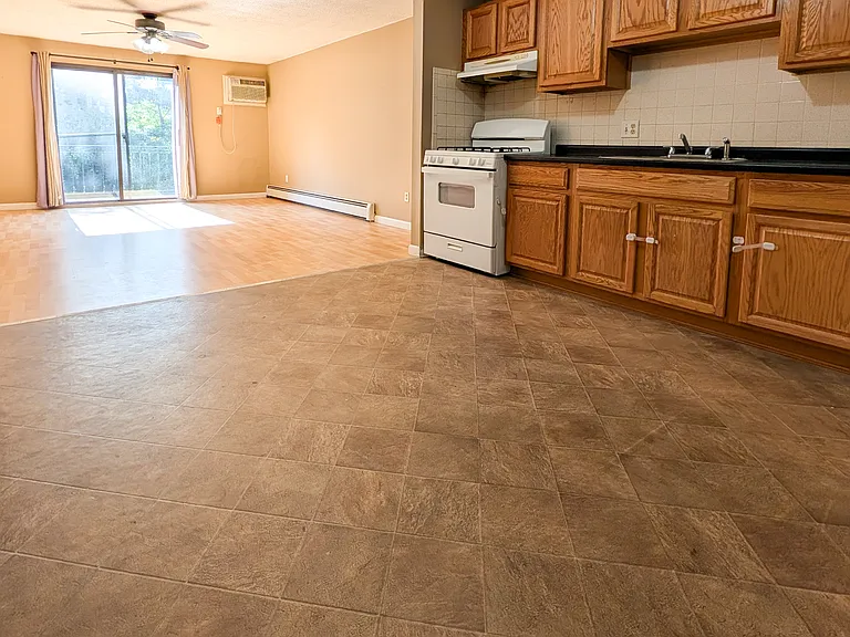355 Pawtucket Blvd #26 — Photo 1
