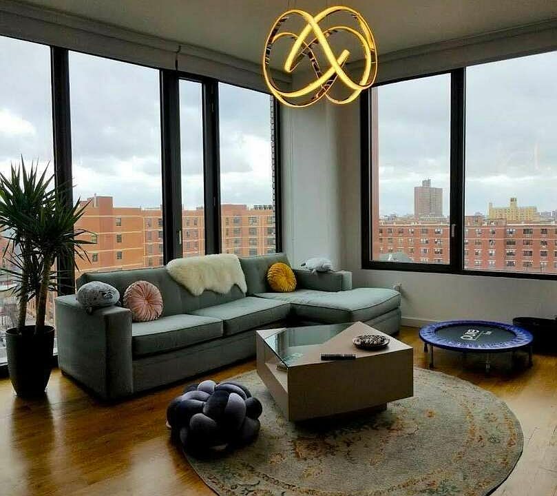 1st image of 123 Melrose St #700