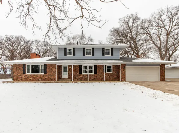 1152 Jonquil Ln, Boone, IA 50036