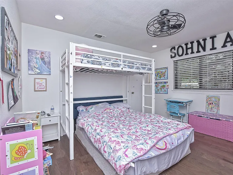 5101 Rain Creek Pkwy — Photo 19