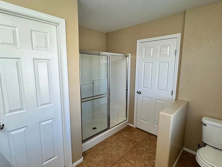 917 Blushing Rose Pl — Photo 16