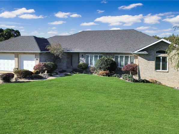 111 Avalon Ests, Steubenville, OH 43953
