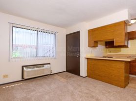 Stoneybrook Apartments